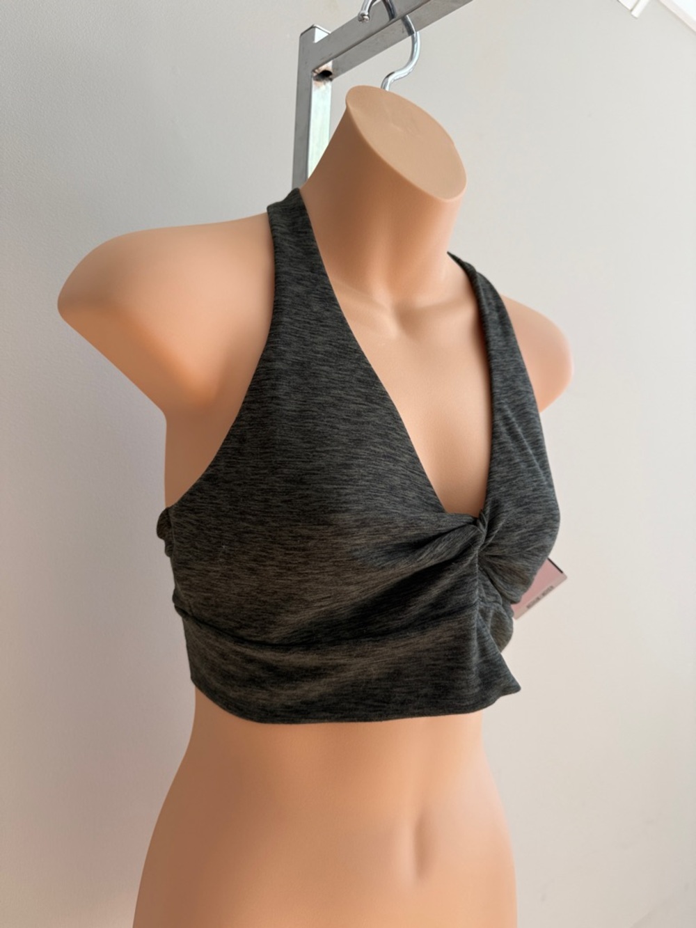 Victoria's Secret Dark Green Twist-Front Sports Bralette, BNWT Size M - Picture 2 of 11